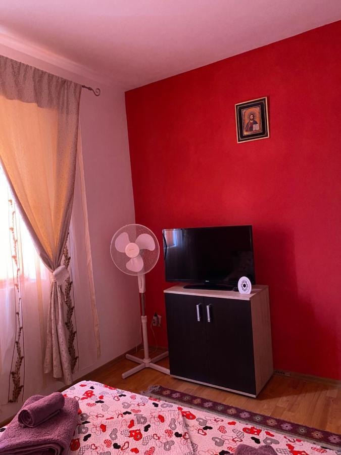 Apartament Ally'S Apartment Orsova Exterior photo